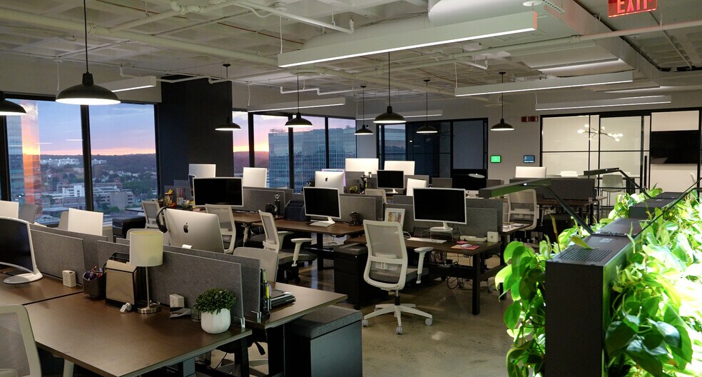 More Photos Of 1 N Broadway, White Plains Office For Lease