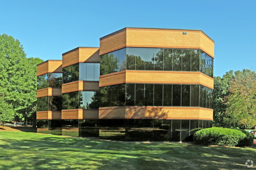 More Photos Of 113 Edinburgh Dr S, Cary Office For Lease