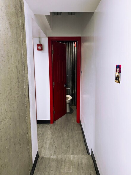 More Photos Of 2147 Second Ave, New York Apartments For Lease