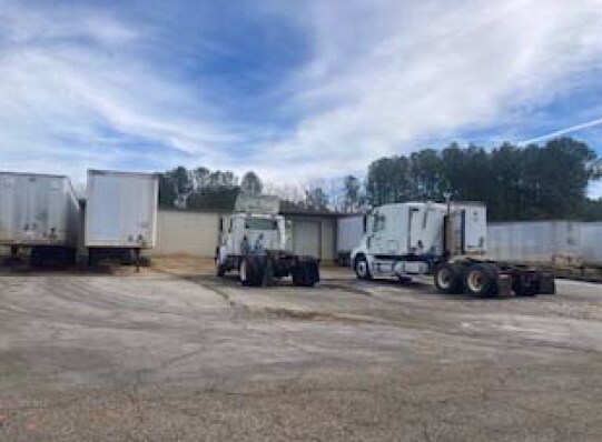More Photos Of 471 County Road 740, Dumas Warehouse For Lease