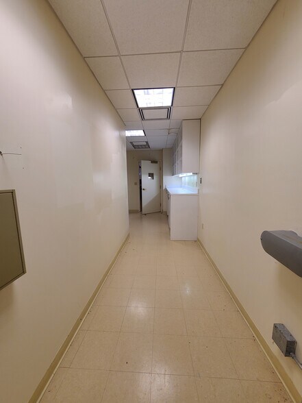 More Photos Of 564 Celebrate Virginia Pkwy, Fredericksburg Bank For Sale