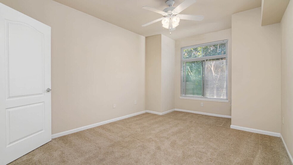 More Photos Of 1001-1101 Park Pl, San Mateo Apartments For Lease