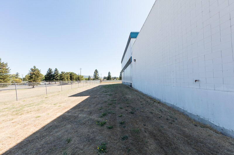 More Photos Of 5980 State Farm Dr, Rohnert Park Distribution For Sale