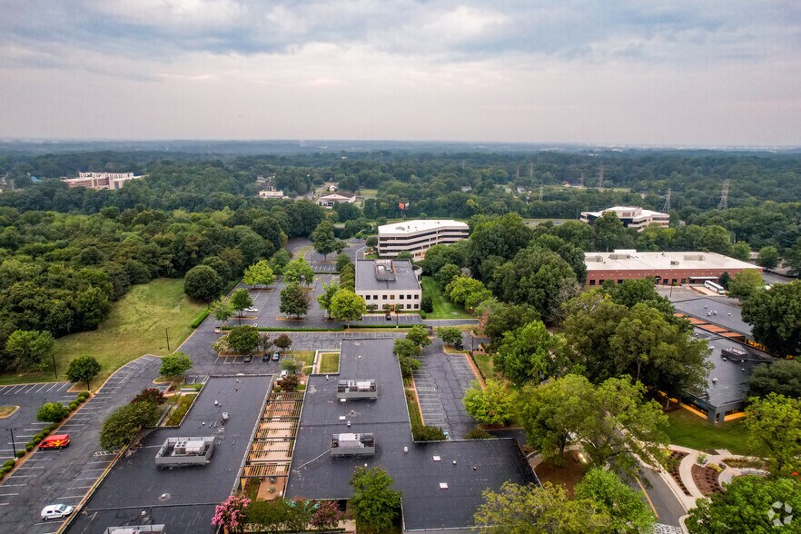 More Photos Of 5350 77 Center Dr, Charlotte Office For Lease