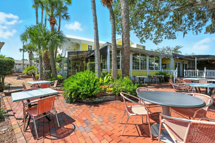 More Photos Of 102 San Marco Ave, Saint Augustine Restaurant For Sale