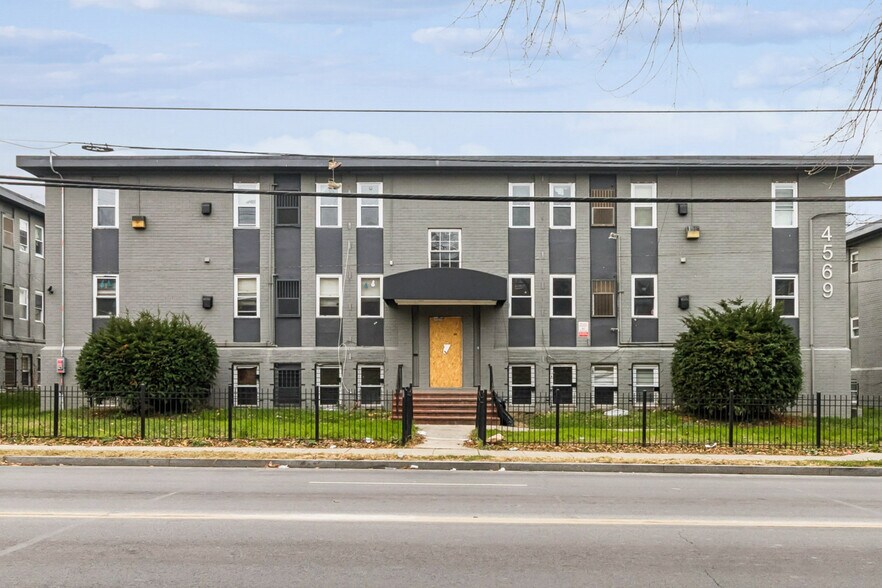More Photos Of 4559-4569 Benning Rd SE, Washington Apartments For Sale