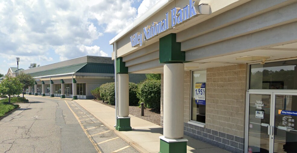 More Photos Of 152 State Route 94, Blairstown General Retail For Sale