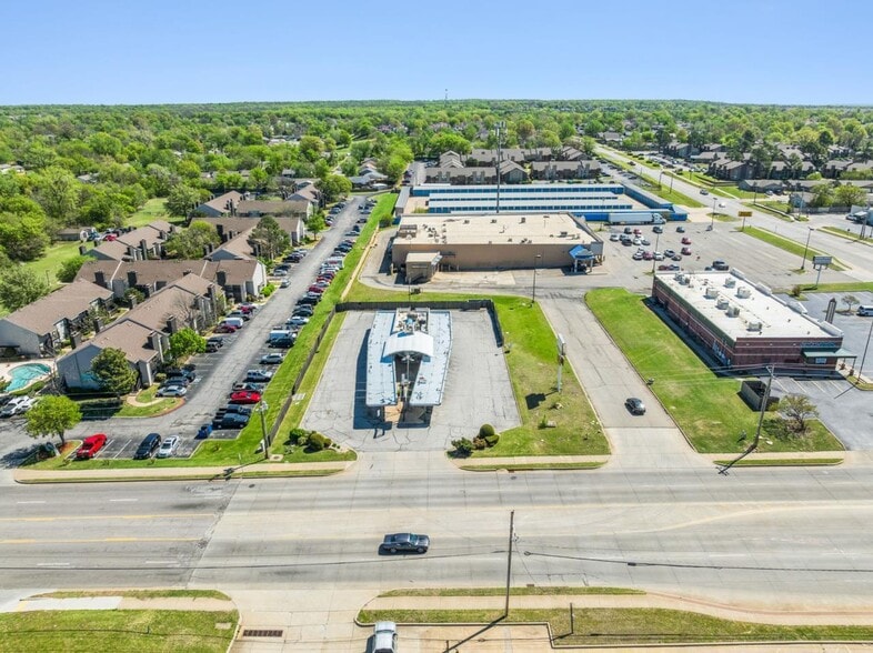 More Photos Of 3017 S 129th Ave, Tulsa Fast Food For Sale