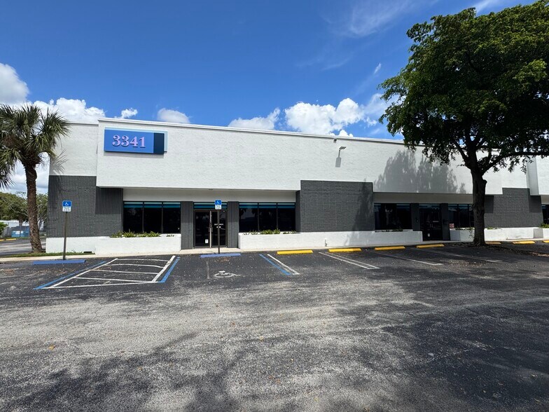 More Photos Of 3245-3341 W McNab Rd, Pompano Beach Warehouse For Lease