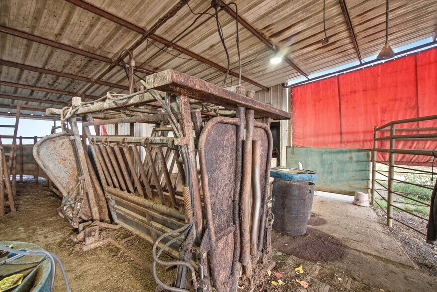 More Photos Of 2580 FM 847, Stephenville Land For Sale