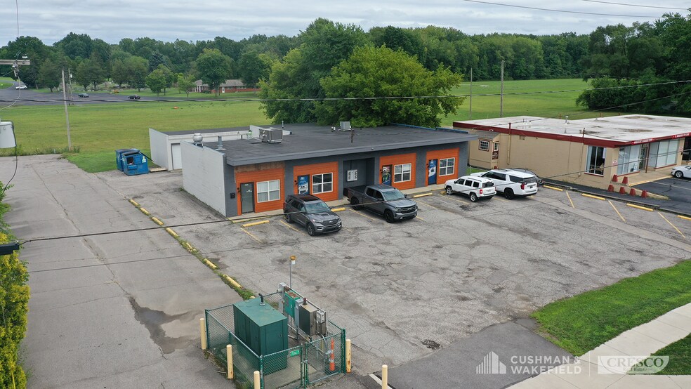 Primary Photo Of 7059 Avon Belden Rd, North Ridgeville General Retail For Sale