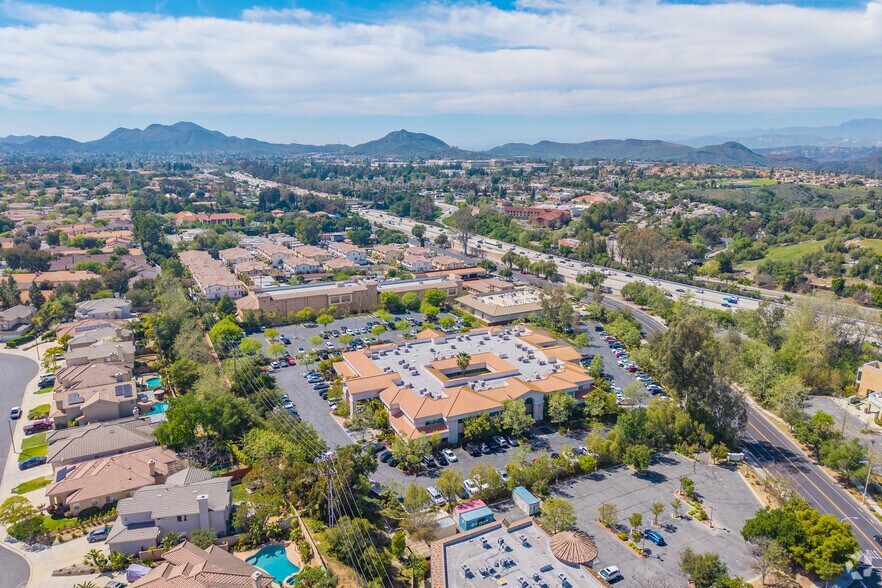 More Photos Of 1000 Newbury Rd, Thousand Oaks Medical For Sale