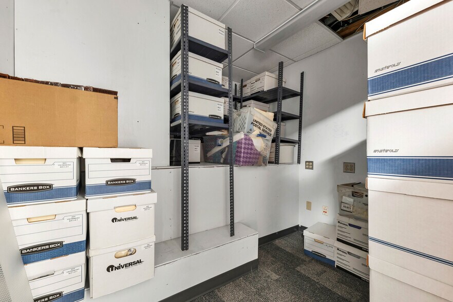 More Photos Of 48 Powers St, Milford Warehouse For Sale