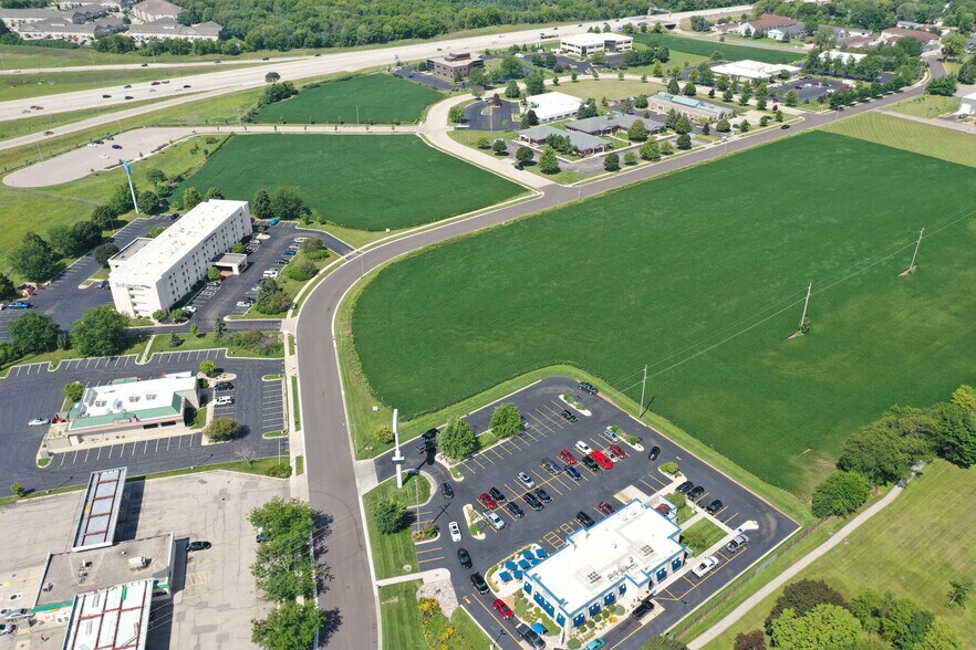 More Photos Of 631 Midland Rd, Janesville Land For Sale