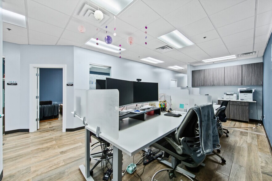 More Photos Of 4819 SH 121, The Colony Medical For Lease