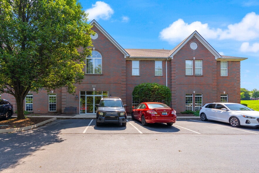 More Photos Of 3240 Office Pointe Pl, Louisville Coworking Space