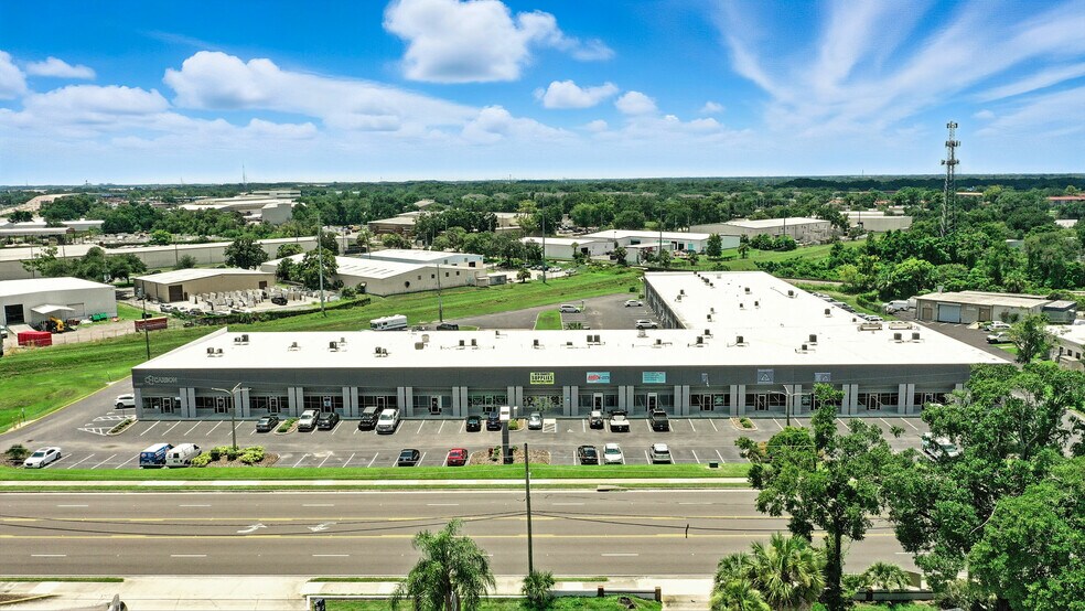 More Photos Of 6250-6270 Edgewater Dr, Orlando Light Distribution For Lease