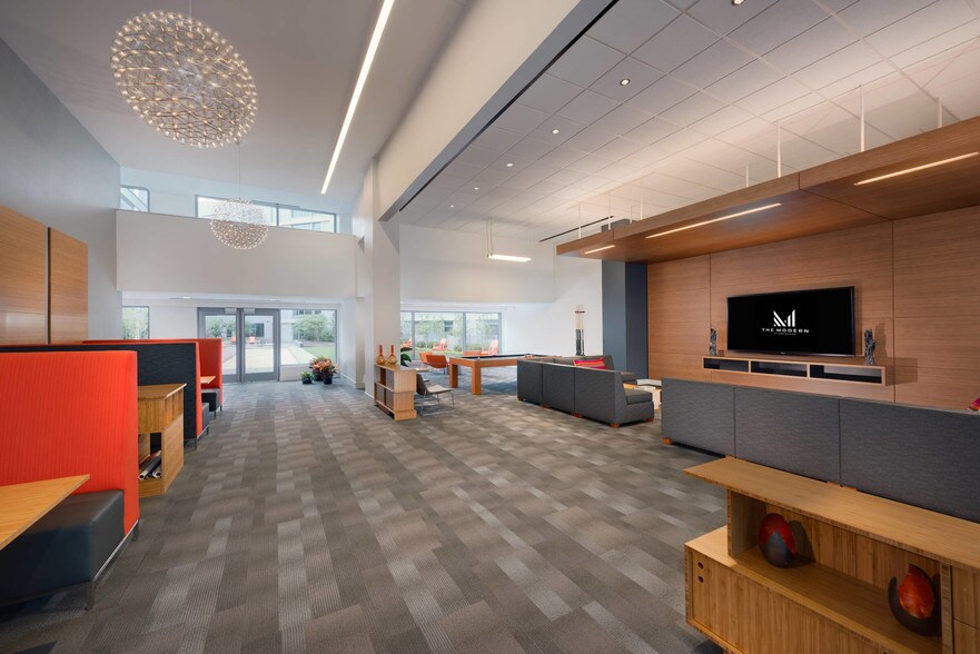 More Photos Of 5180 South Dakota Ave NE, Washington Unknown For Lease