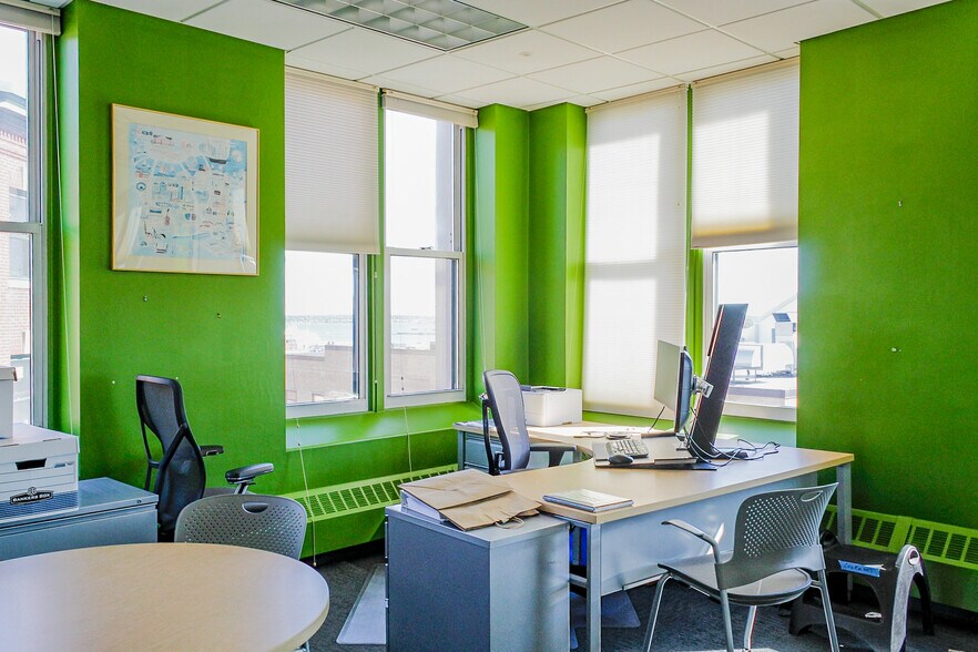 More Photos Of 121 Free St, Portland Office For Lease