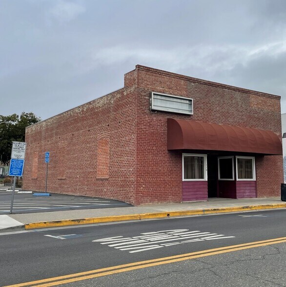 Primary Photo Of 130 W A St, Dixon Office For Lease
