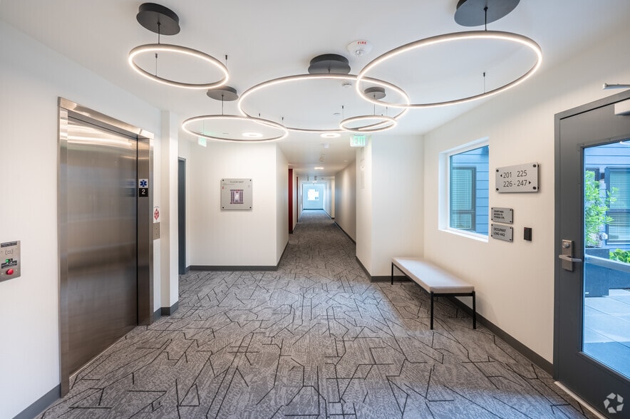 More Photos Of 631 SW 150th St, Burien Apartments For Lease