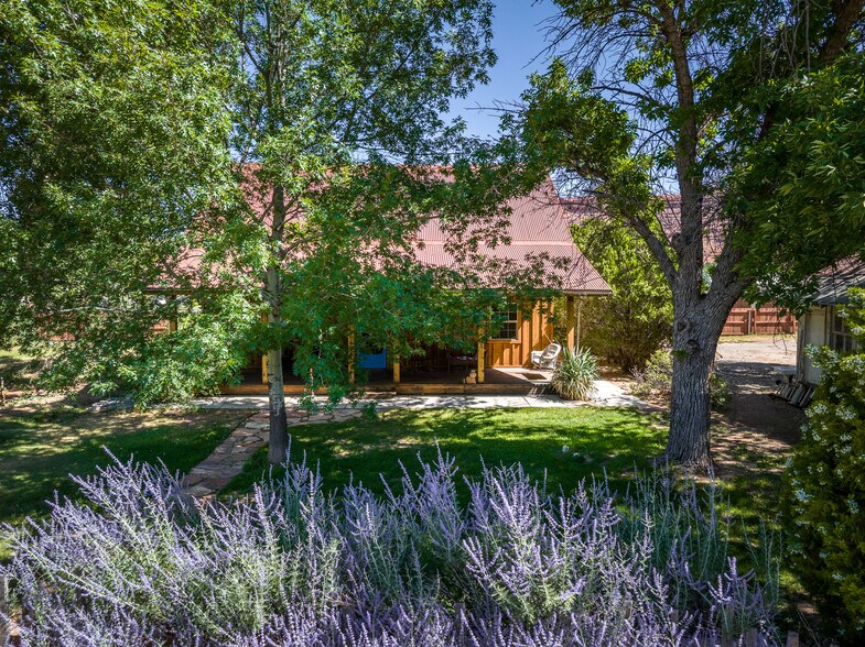 More Photos Of 411 N 500 W, Moab General Retail For Sale