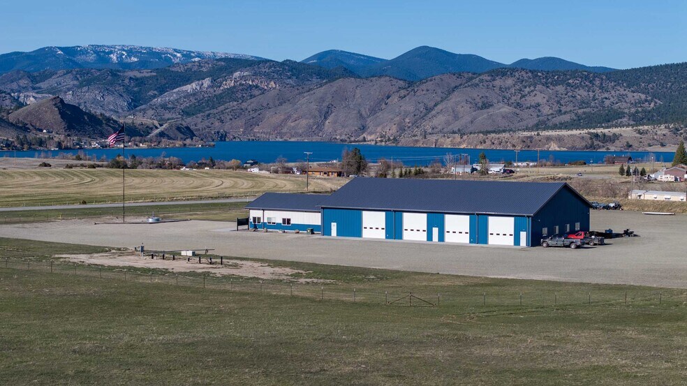 More Photos Of 4775 York Rd, Helena Light Distribution For Sale