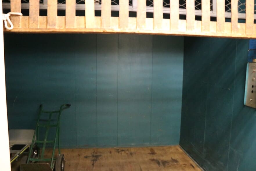 More Photos Of 3400 Cheatham Ave, Minneapolis Manufacturing For Sale