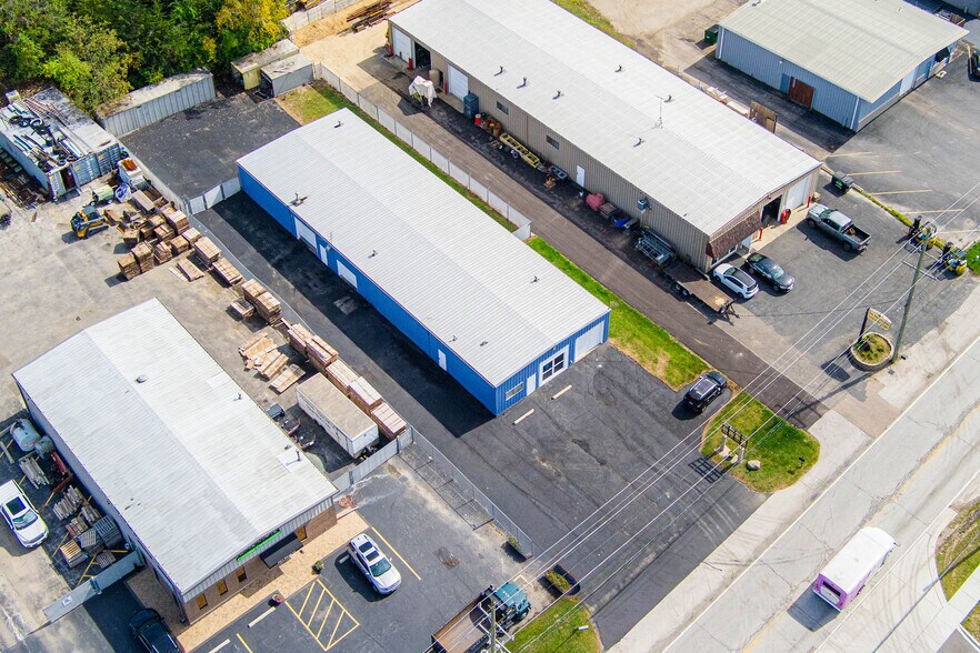 More Photos Of 560 S River St, Batavia Warehouse For Sale