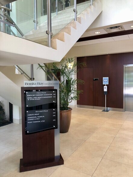 More Photos Of 3451 Bonita Bay Blvd, Bonita Springs Office Residential For Lease