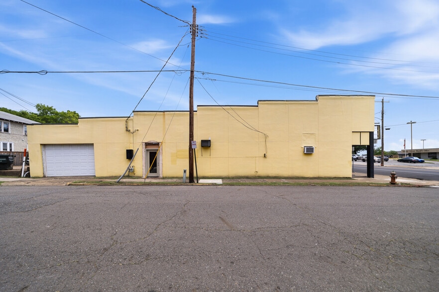 More Photos Of 540 Ouachita Ave, Hot Springs Storefront For Sale