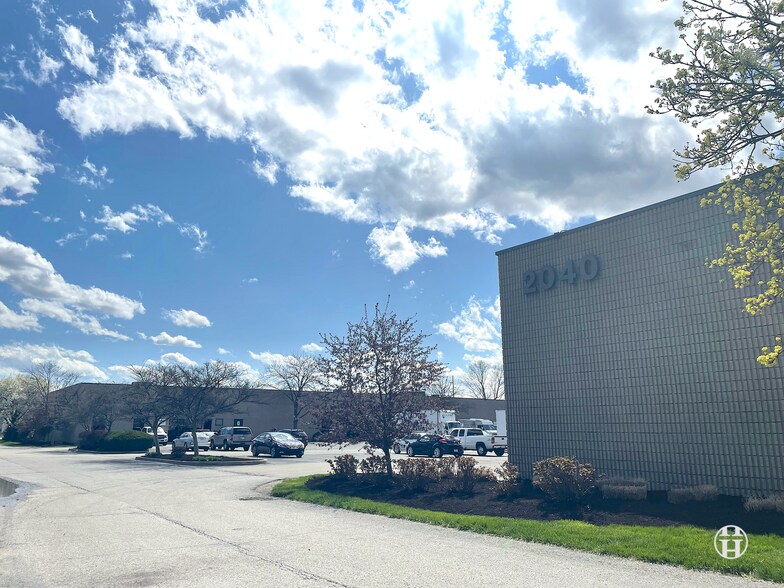 Primary Photo Of 2040 S Lynhurst Dr, Indianapolis Manufacturing For Lease