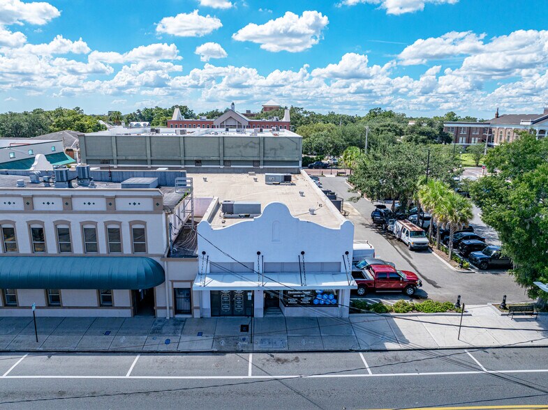 More Photos Of 104 W Reynolds St, Plant City Storefront Retail Office For Sale