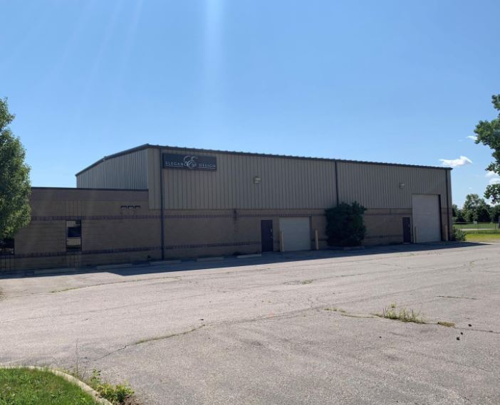 Primary Photo Of 9009 Twin Oaks Dr, Windsor Warehouse For Lease