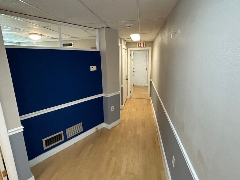 More Photos Of 120 College Ave, Somerville Medical For Lease