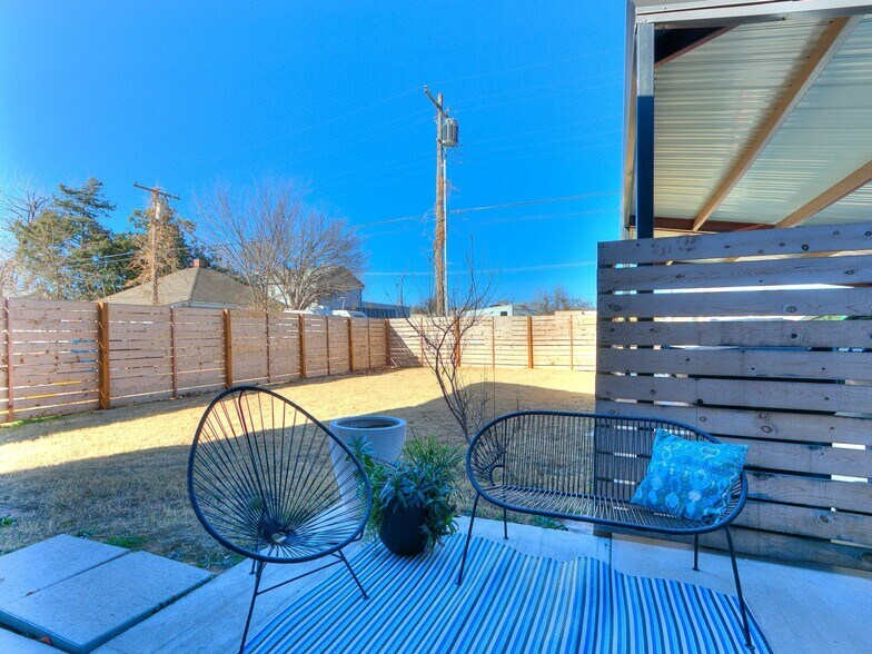 More Photos Of 711 N Douglas Ave, Oklahoma City Apartments For Sale