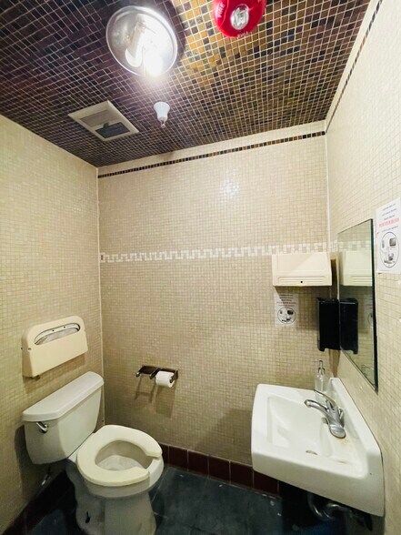 More Photos Of 115 San Anselmo Ave, San Anselmo Restaurant For Lease