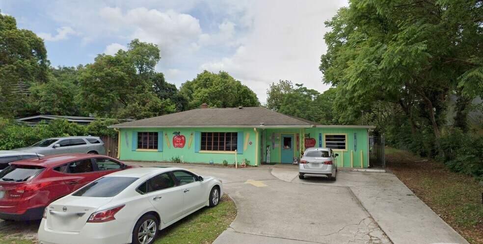 Primary Photo Of 2447 Raeford Rd, Orlando Daycare Center For Sale