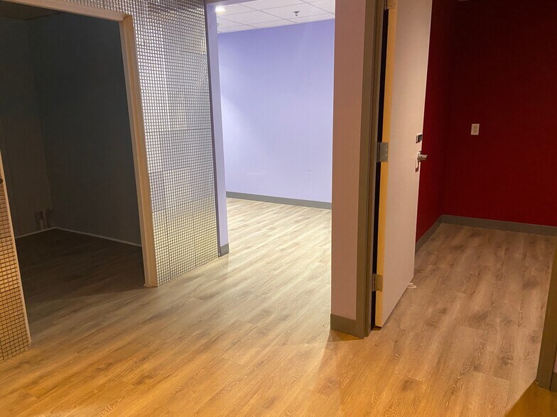 More Photos Of 19490 Sandridge Way, Leesburg Medical For Lease