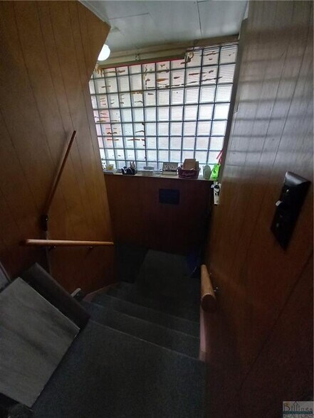 More Photos Of 114 Main St, Roundup Casino For Sale