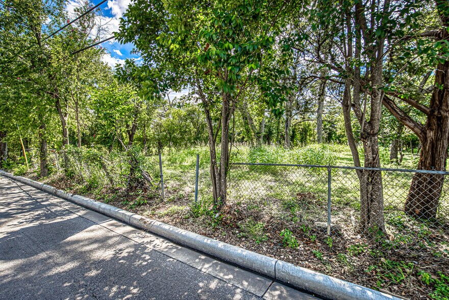 More Photos Of 722 S LBJ, San Marcos Land For Sale