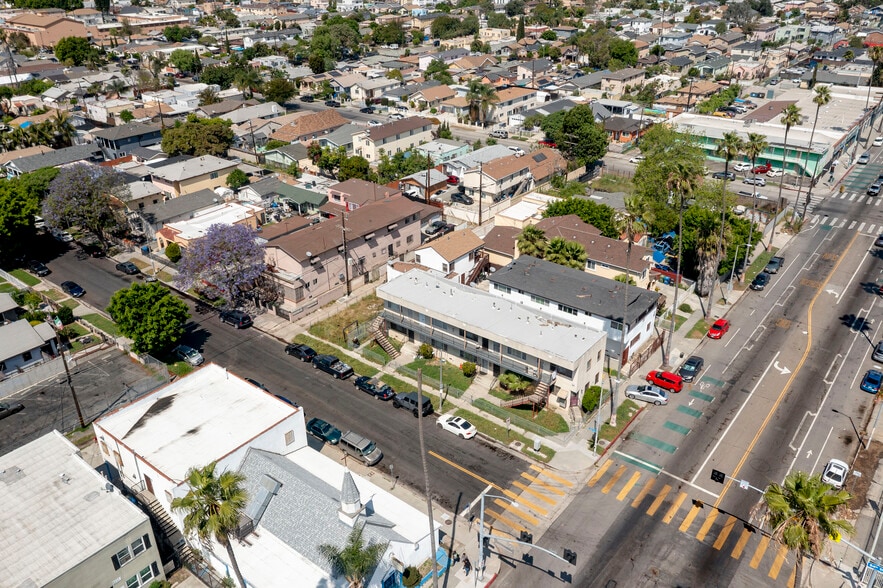 More Photos Of 8325 Avalon Blvd, Los Angeles Apartments For Sale