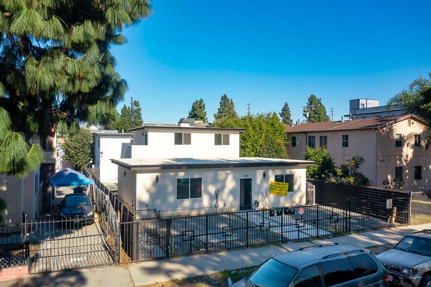 Primary Photo Of 1023 E 28th St, Los Angeles Apartments For Sale
