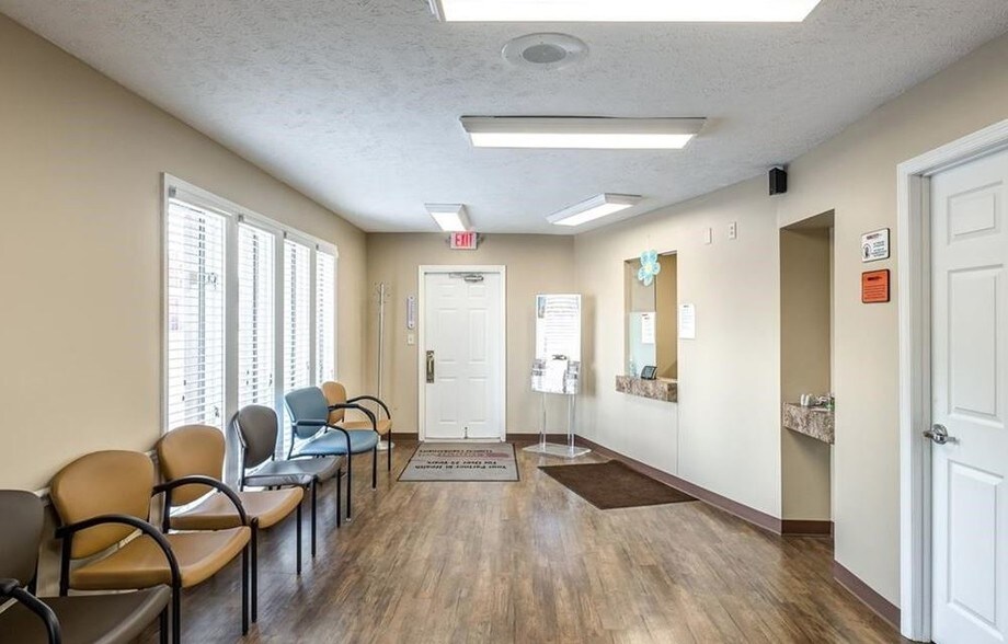 More Photos Of 1202-1214 N Monroe Dr, Xenia Medical For Sale