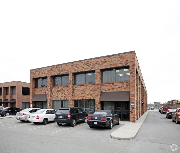 Primary Photo Of 470-480 Morden Rd, Oakville Office For Lease