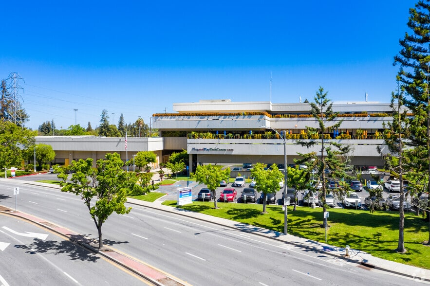 More Photos Of 440 N Wolfe Rd, Sunnyvale Office For Lease