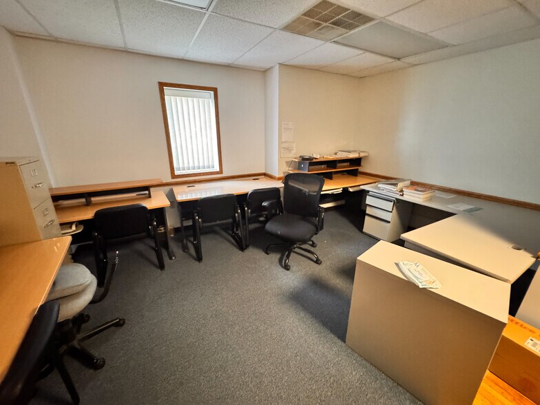 More Photos Of 55 E Main St, Carrollton Office For Sale