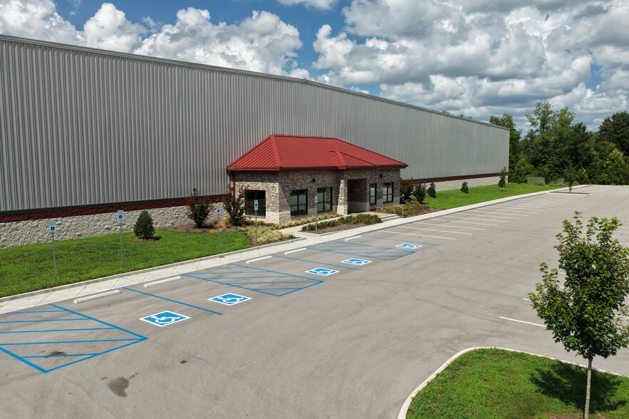 More Photos Of 3311 Highlands Park Blvd, Cookeville Industrial For Lease