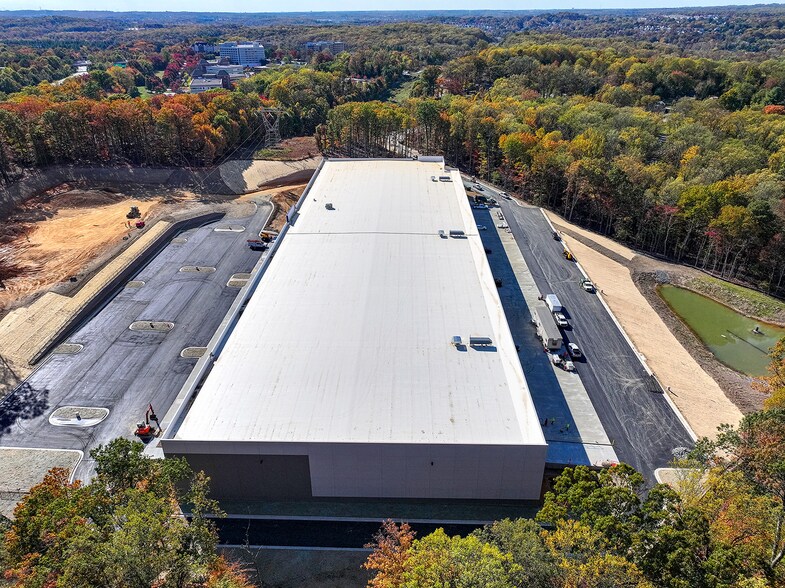 More Photos Of 1305 Furnace Rd, Linthicum Heights Distribution For Lease