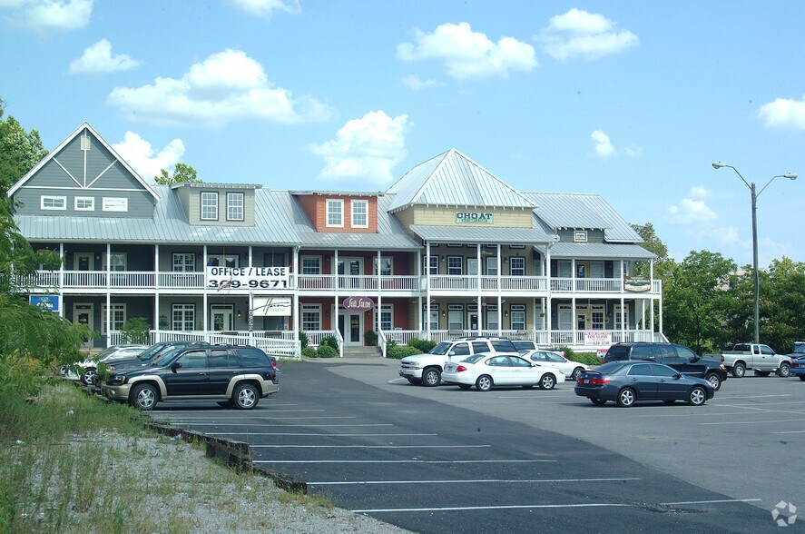 More Photos Of 911 Creekside Ct, Helena Storefront Retail Residential For Sale